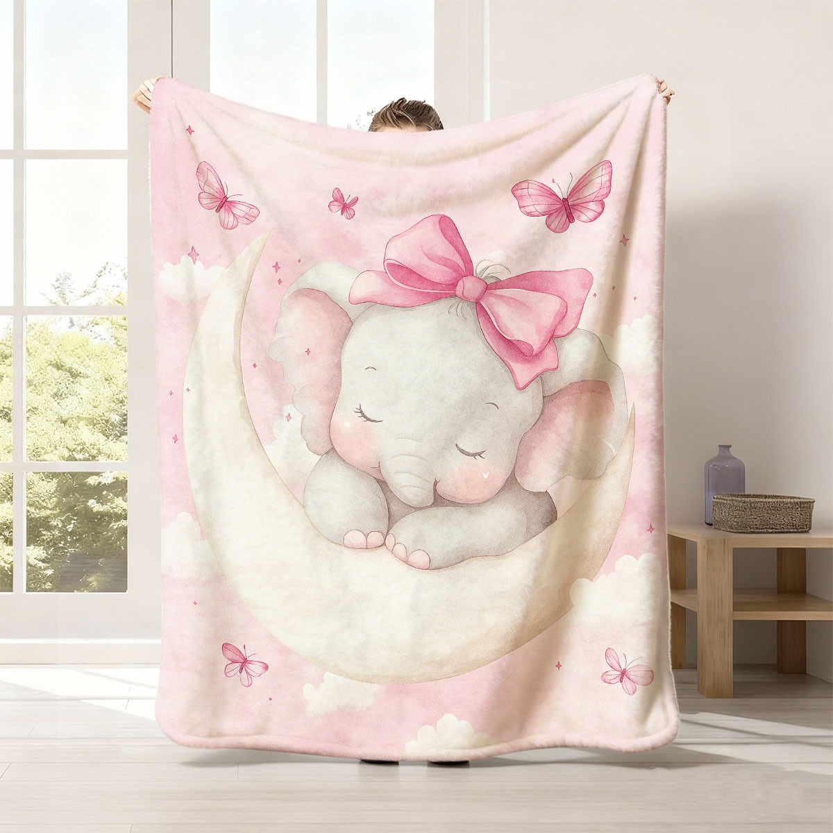 Baby Nursery Bedding - ぬいぐるみの赤ちゃん象のムーンブランケット、ピンクの子供部屋装飾、キッズ記念品ギフト、女の子と男の子のためのフリース製の心地よい寝具