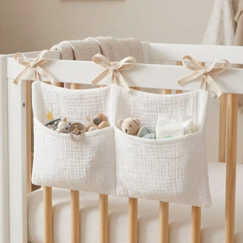 ベビーベッドオーガナイザー吊り下げ収納バッグモスリンコットン - Baby Nursery Organiser のレビューと価格